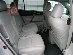 تۆیۆتا هایلاندەر